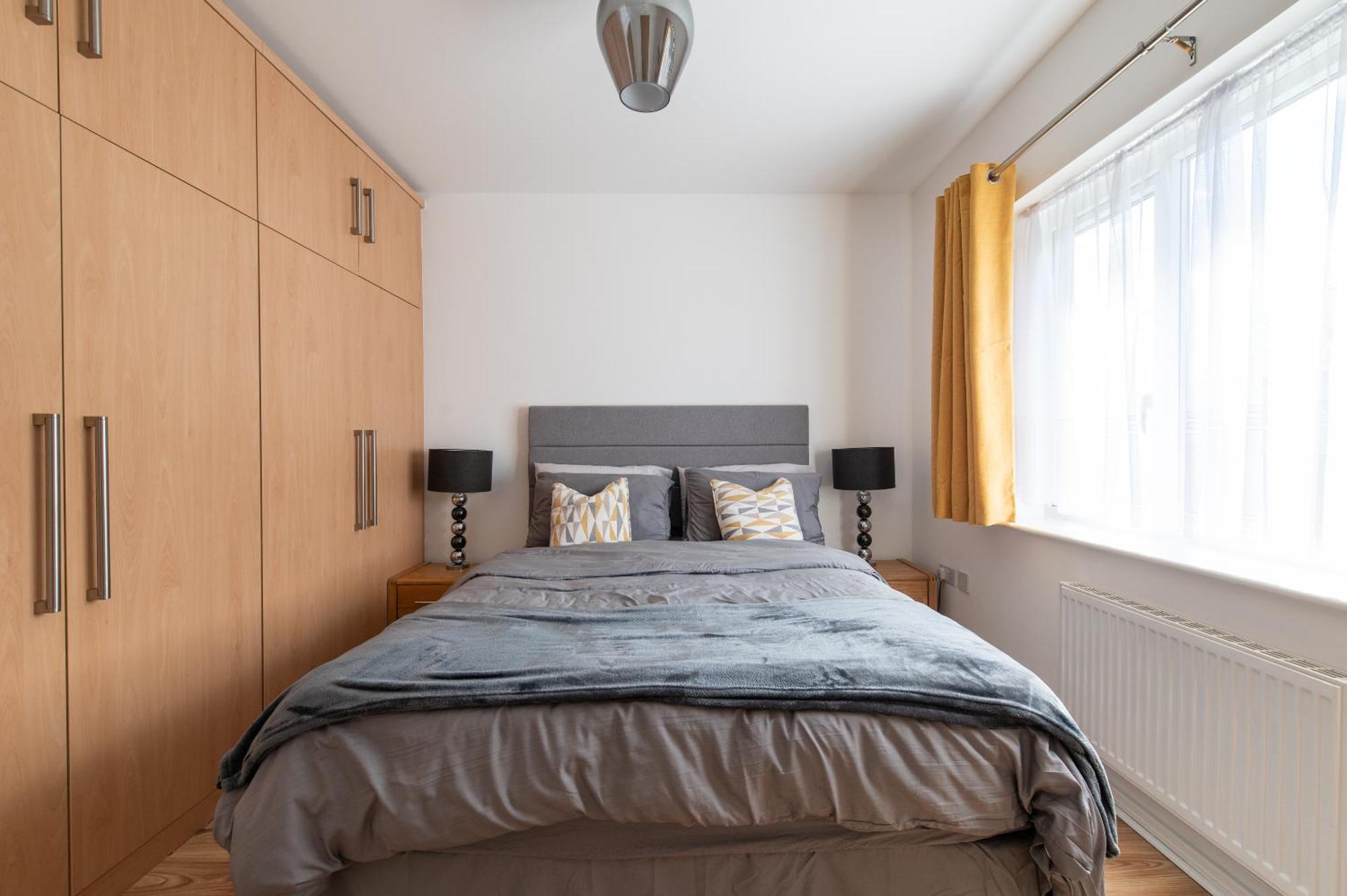 Holiday home The Rise - A Beautiful 2 Bedroom House, Only 17mins To London!!! *